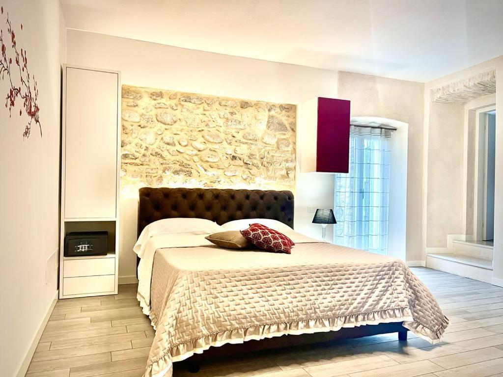 Apartamento Dimora Di Charme Peschiera Del Garda Exterior foto