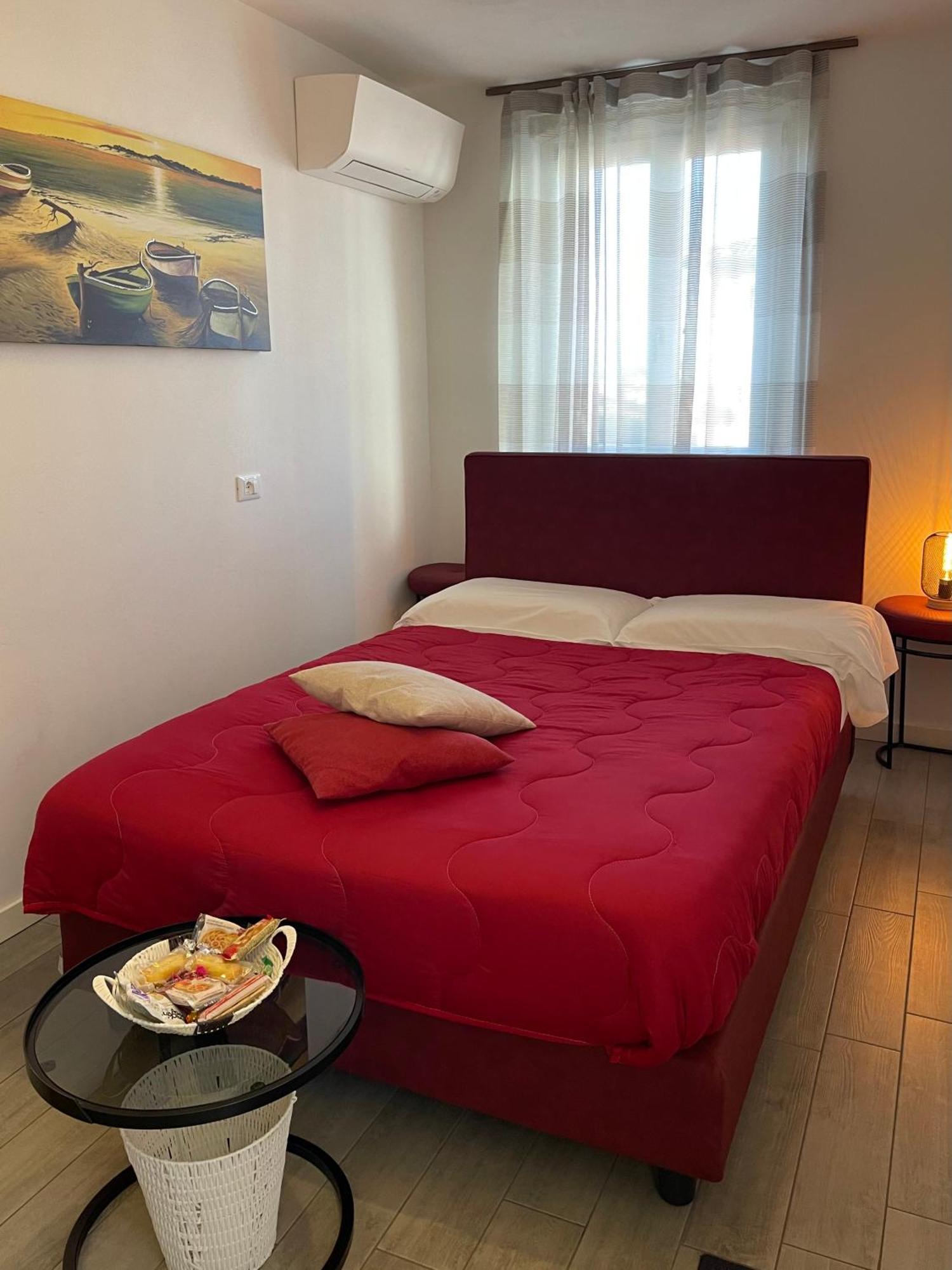 Apartamento Dimora Di Charme Peschiera Del Garda Exterior foto